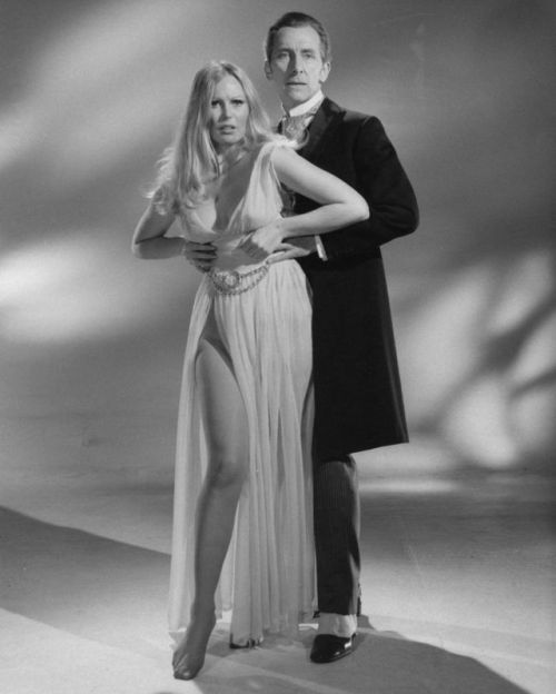 Hammer stars Veronica Carlson with the legendary Peter Cushing.