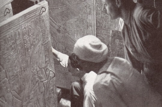 Sex Search for Secret Chambers in King Tut's pictures