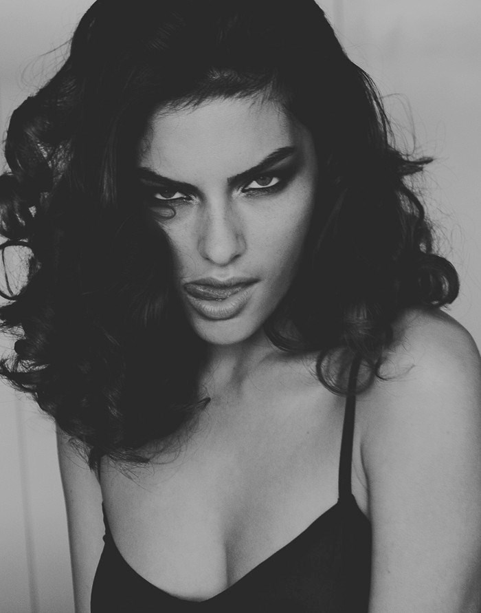 missanne:  Alyssa MillerFotografia por Michael Donovan
