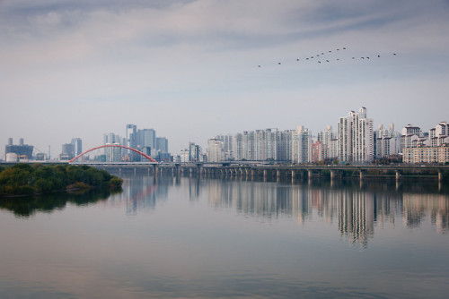 Reflections on the Hangang River.