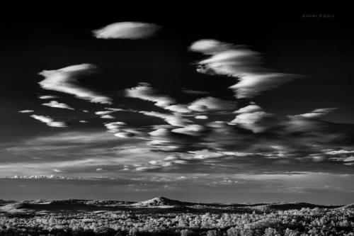 Dusk cloudscape over northern Canberra this evening as winds picked up … #nikonaustralia #inf