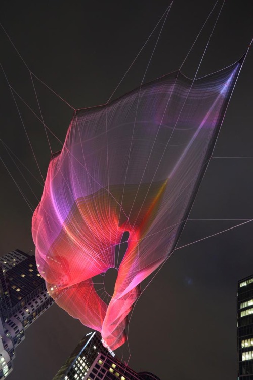 Skies Painted With Unnumbered Sparks (Vancouver, 2014) Janet Echelman for the TED 30th Anniversary C