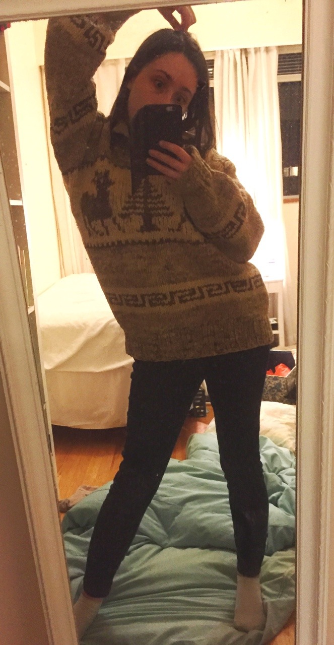 brighidin:  Found me dad’s Cowichan sweater #LOOKS #PACIFICNWFASHION #OHGODITSSOWARM