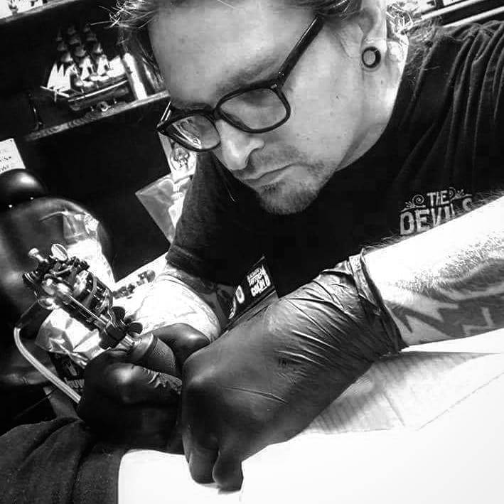 SwallowsDaggers on Twitter Great Tattoo by Matt McCormick See More   httptco63iF60MrPT tattoo tattoos httptco8d2kuim0W6  Twitter