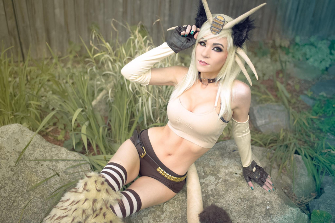 Source : http://sexykosplay.tumblr.com/