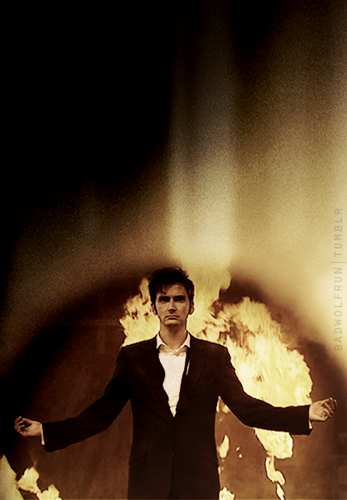 badwolfrun:  I’m the Doctor. I’m a Time Lord. I’m from the planet Gallifrey