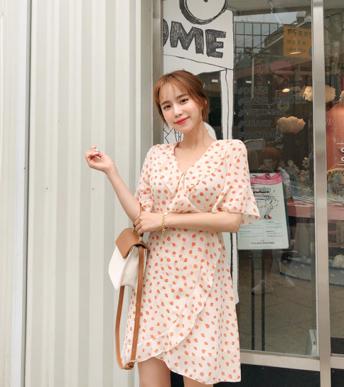 korean-dreams-girls:  Jenny - July 16, 2019 2nd Set  