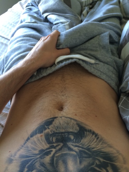 rhapsodybrohemian:  In the process of getting it hard.