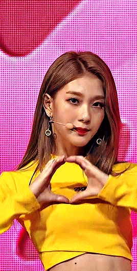 Seoyeon + Love Bomb Era For @doyeons