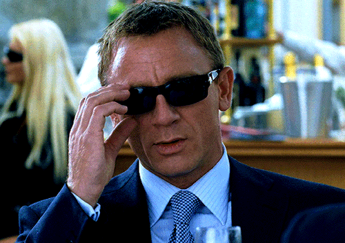 cinematv:Top 10 Favorite Characters ➞ betts (@angelreyess)↳ #1 James Bond, Casino Royale (2006)