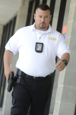 housebearsofatlanta:  Fat cop. Love fat cops