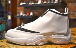 asaapmob:  nike air zoom flight the glove