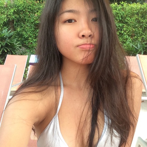 sggirlsnewaf:  sexy fuck