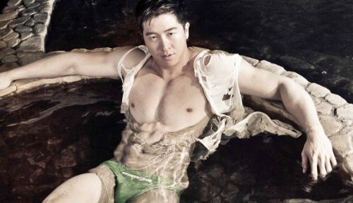 Viva!Asian hunks! porn pictures