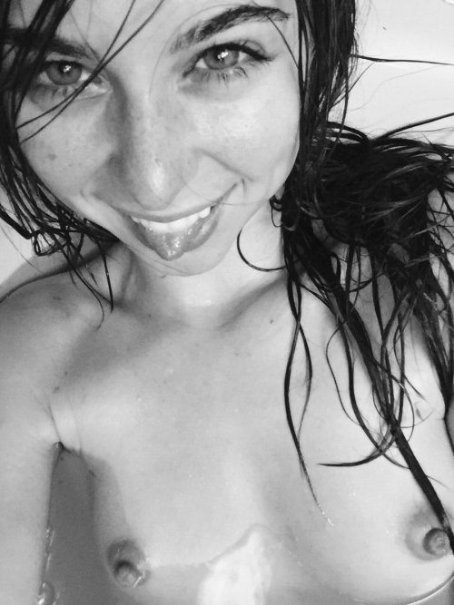  Riley Reid (USA) SmileÂ  !!! <3Riley porn pictures