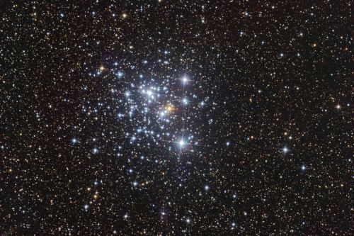 NGC 4755 is a star cluster, in the constellation of Crux at 6,445 light-years from Earth. Credit: Di