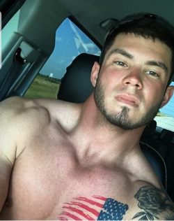 thecountryboypost:http://thecountryboypost.tumblr.com/🤤🍆