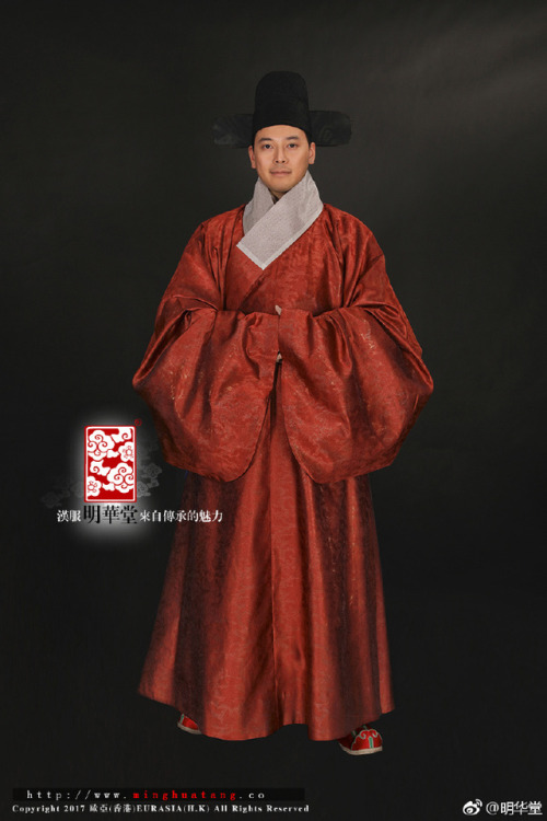 Traditional Chinese hanfu for male in authentic Ming dynasty style by 明华堂