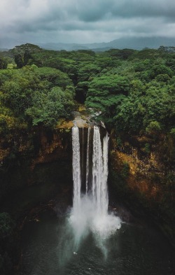s-m0key:  Wailua Falls, Hawaii | By -  pray4julian