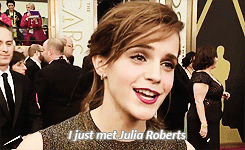 fallforwatsonmoved-blog:  Emma Watson fangirling over Julia Roberts at the 86th Annual