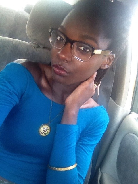 skinthecolorofloveitself:  chaoticmurder:  skinthecolorofloveitself:  Blue is so nice for our dark complexion.  Slayyyy ma slayyyy  Thank ya, beauty <3