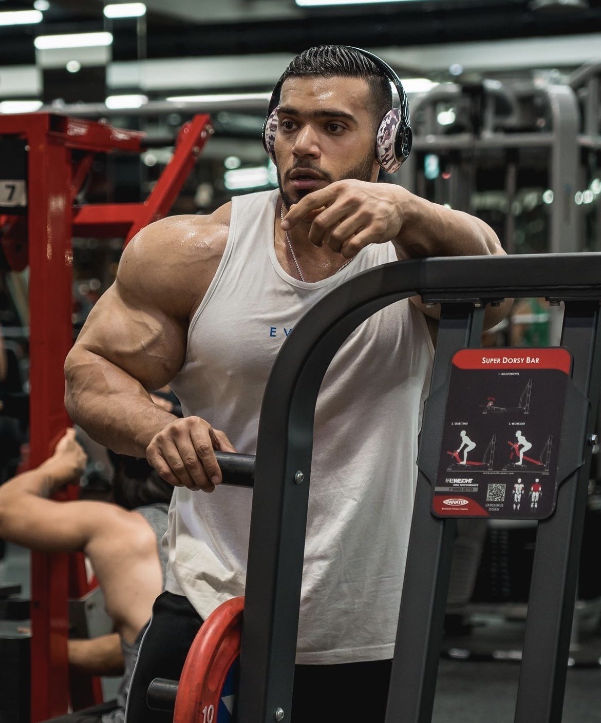 @musclesandfabulousguy on Tumblr