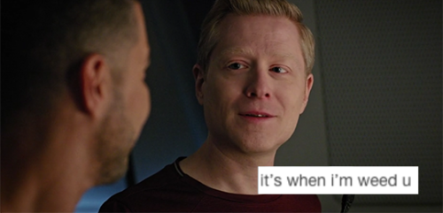 spaceboos:Stamets may need a little help in the flirting department, guys.