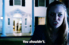blondiepoison:  I am  n o t  leaving. 