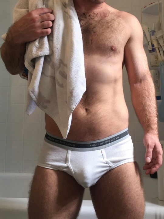 69nyc69:  Hidden Cam shot of Dad in Ftl Briefs 