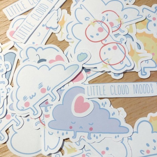 So many little cloud stickers! I’m going to be packaging these up for my #etsyshop soon! . . . . . .