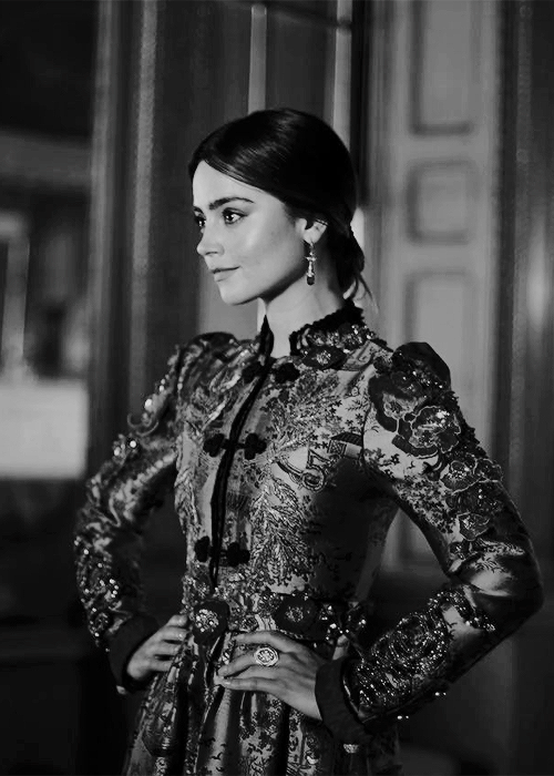 bwbeautyqueens:JENNA COLEMAN photographed for British Vogue, May 2017