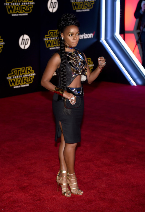 himteckerjam:cleophatracominatya:monaedroid:Janelle Monáe attends the Premiere of Walt Disney