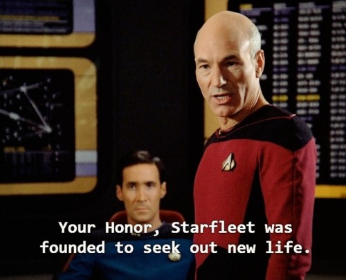 geekygwen: Dammit TNG, you’re gonna make me cry again Gets me every time. sniff.