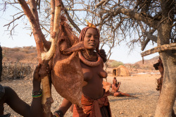 Namibian Himba girls, by Georges Courreges.