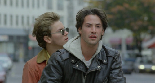 cinematographicwork:Keanu Reeves as Scott FavorRiver Phoenix as Mike WatersMy Own Private Idaho (199