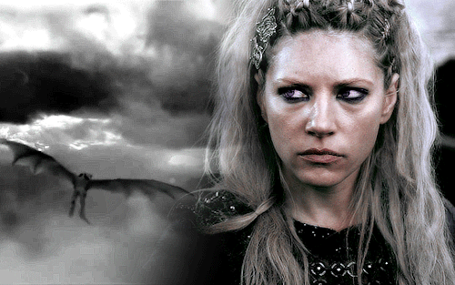 yennefervengerbergs: Pre-A Song of Ice and Fire: Visenya Targaryen  || Queen || Warrior As comf