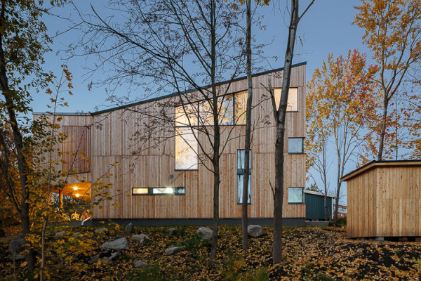  A Multigenerational House in Helsinki, Finland Caroline Williamson, design-milk.com