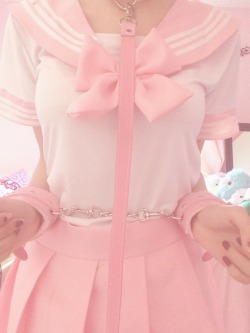 strawberry-kisu:  This pink princess should