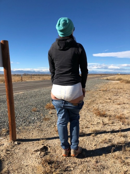 cookiewasdeleted:Diapered adventures while in Colorado