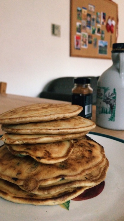 runbreatherun:POST LONG RUN BLUEBERRY PANCAKES!!!