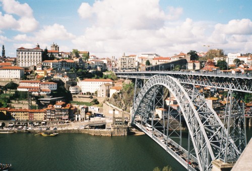 bernardorita:  Fomos festejar os anos da Sara ao Porto e eu fiz as pazes com a Olympus, parte 1.Abril 2016