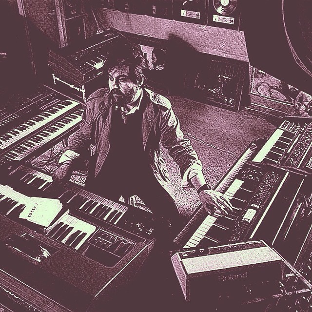 synthesizerpics:  Synthesizer Videos - Vintage Synthesizer And Contemporary Synths