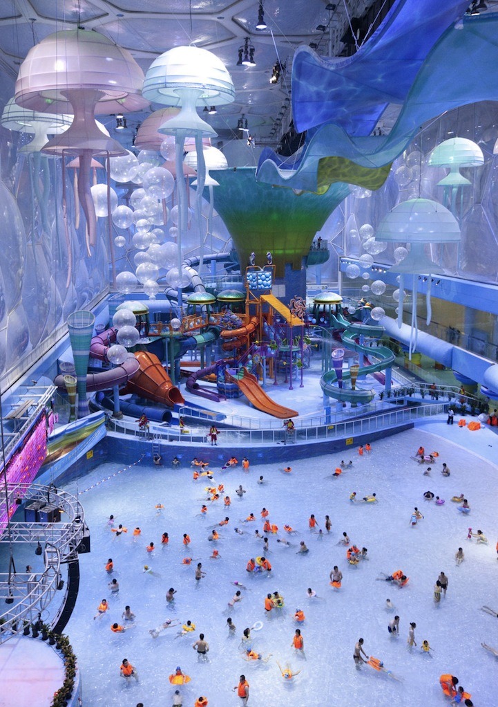 inthecornerofacircularroom:  wtf is this place, where is it, I wanna go now. 