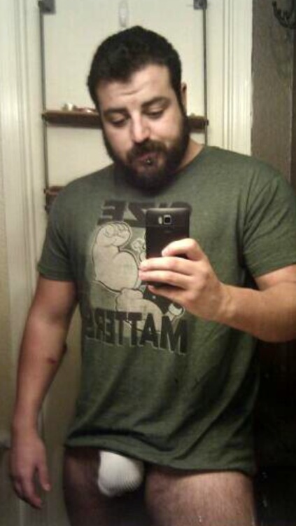 joejoegarza:  suloom:  Oso!!  Ufffff