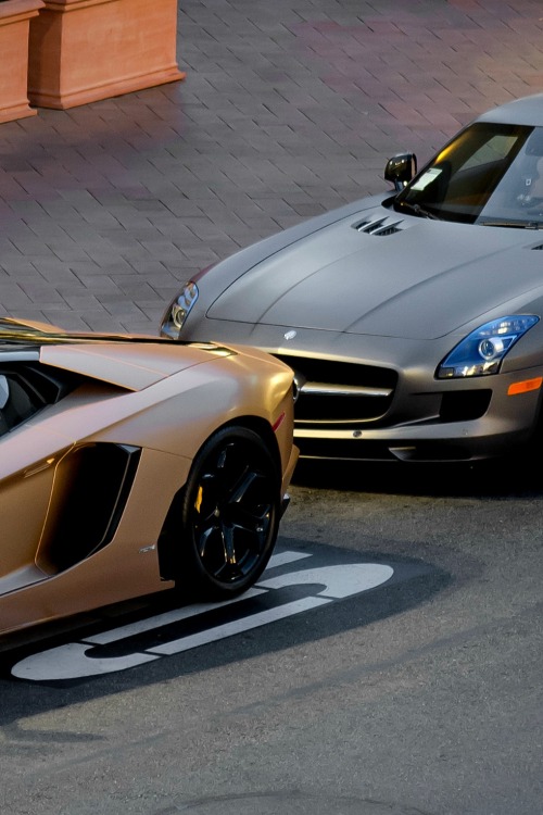 blvck-era:  Matte Gold Av. x Matte Grey Sls  