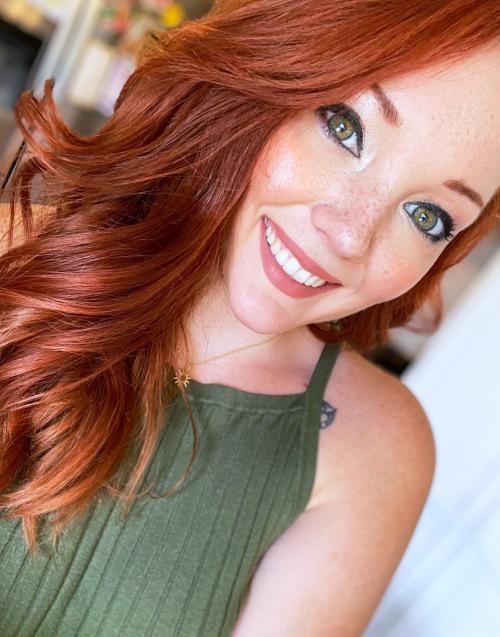 redhead-beauty:  Hi there 🙂