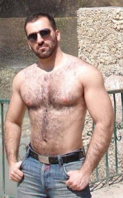 furry-bearded-sexy