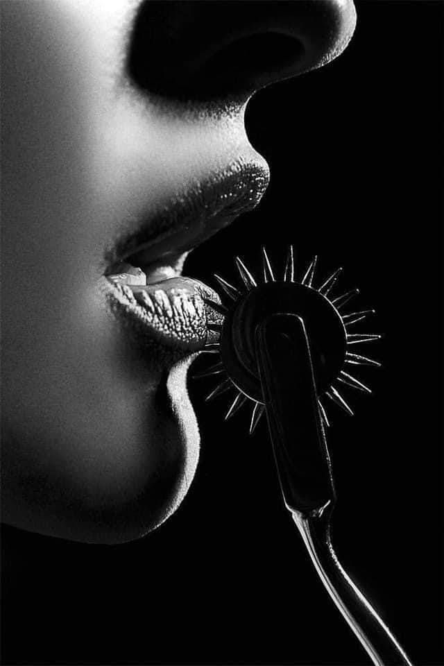 bluelady329:&ldquo;By the pricking of my thumbs, something wicked this way comes&rdquo;&hellip;-