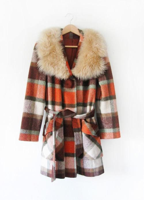 70s Plaid Coat with Fur Collar  