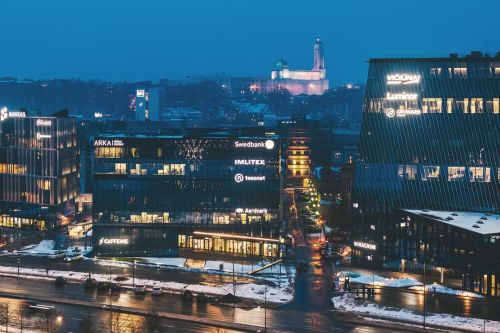 Lights #Kaunas #Lithuania #inspire2 #djiinspire2 #inspire2x7 #zenmusex7 #50mm #Lietuva #dronas #skyp